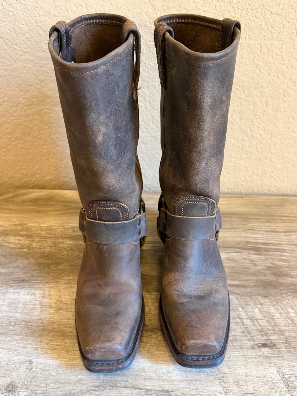 Frye Harness 12R Boots - Picture 4 of 14